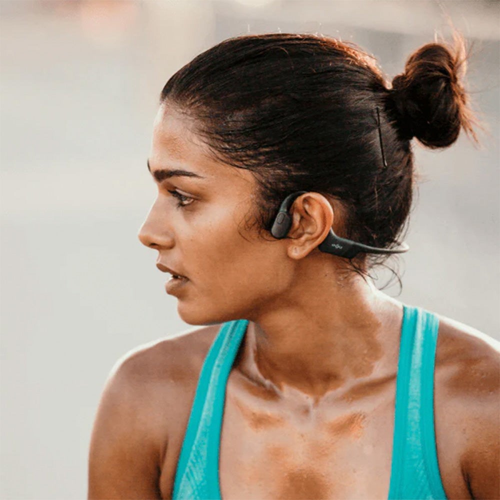 Shokz OpenRun - Trådløse Sportshodetelefoner med USB-C Lading- Svart