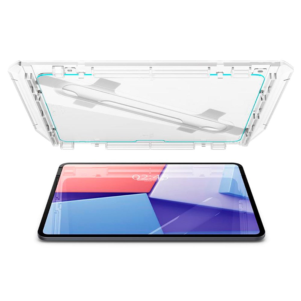 iPad Pro 13" (2024) Spigen EZ Fit Glas.tR Skjermbeskytter - Case Friendly - Gjennomsiktig