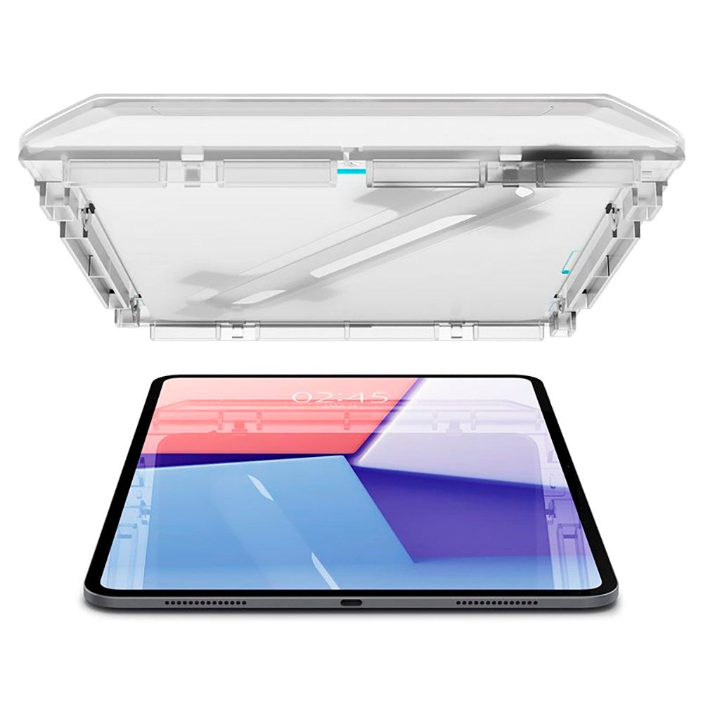 iPad Pro 13" (2024) Spigen EZ Fit Glas.tR Skjermbeskytter - Case Friendly - Gjennomsiktig