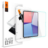 iPad Pro 13" (2024) Spigen EZ Fit Glas.tR Skjermbeskytter - Case Friendly - Gjennomsiktig