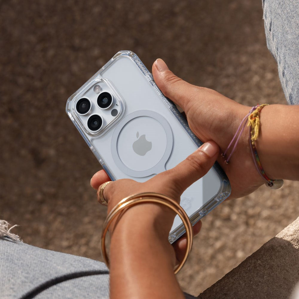 iPhone 16 Pro ITSKINS Hybrid MagClear Deksel - MagSafe Kompatibel - Gjennomsiktig