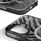 iPhone 16 iDeal Of Sweden Clear Deksel - MagSafe Kompatibel - Zebra Mystique