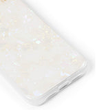 iDeal Of Sweden iPhone 11 Pearlized Deksel - White