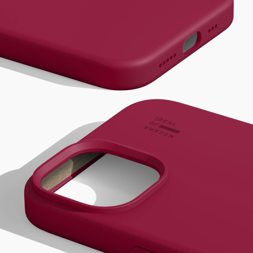 iDeal Of Sweden iPhone 16e / 15 / 14 / 13 Silicone Deksel - Cranberry