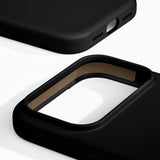 iDeal Of Sweden iPhone 17 Pro Silicone Deksel - MagSafe Kompatibel - Black