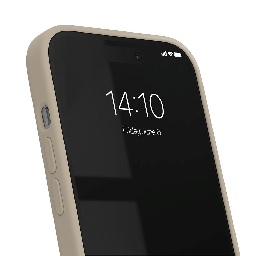 iDeal Of Sweden iPhone 14 / 13 Silikon Deksel - Beige