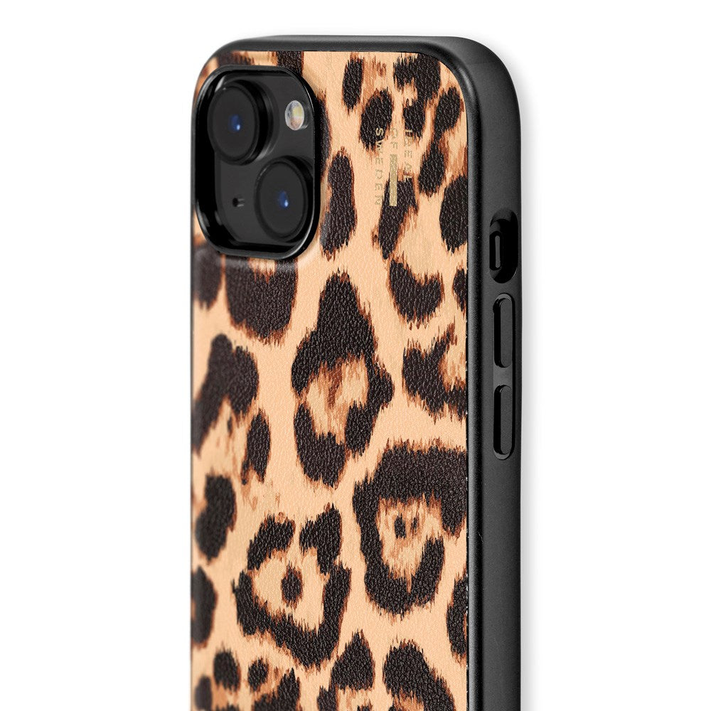 iDeal Of Sweden iPhone 16e / 15 / 14 / 13 Vegan Leather Deksel - Timeless Leo