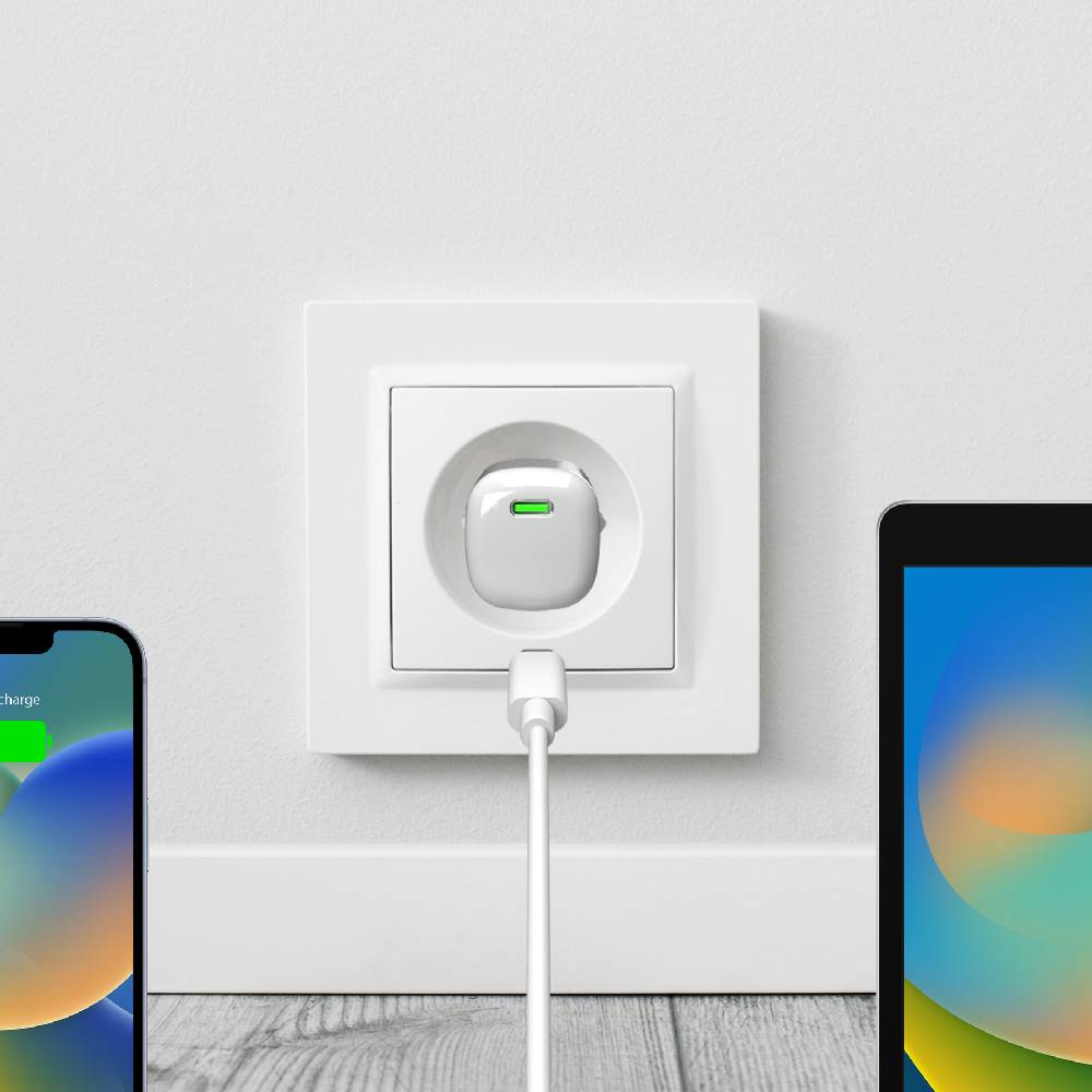 Puro Vegglader GaN 20W med USB-C Port - Svart