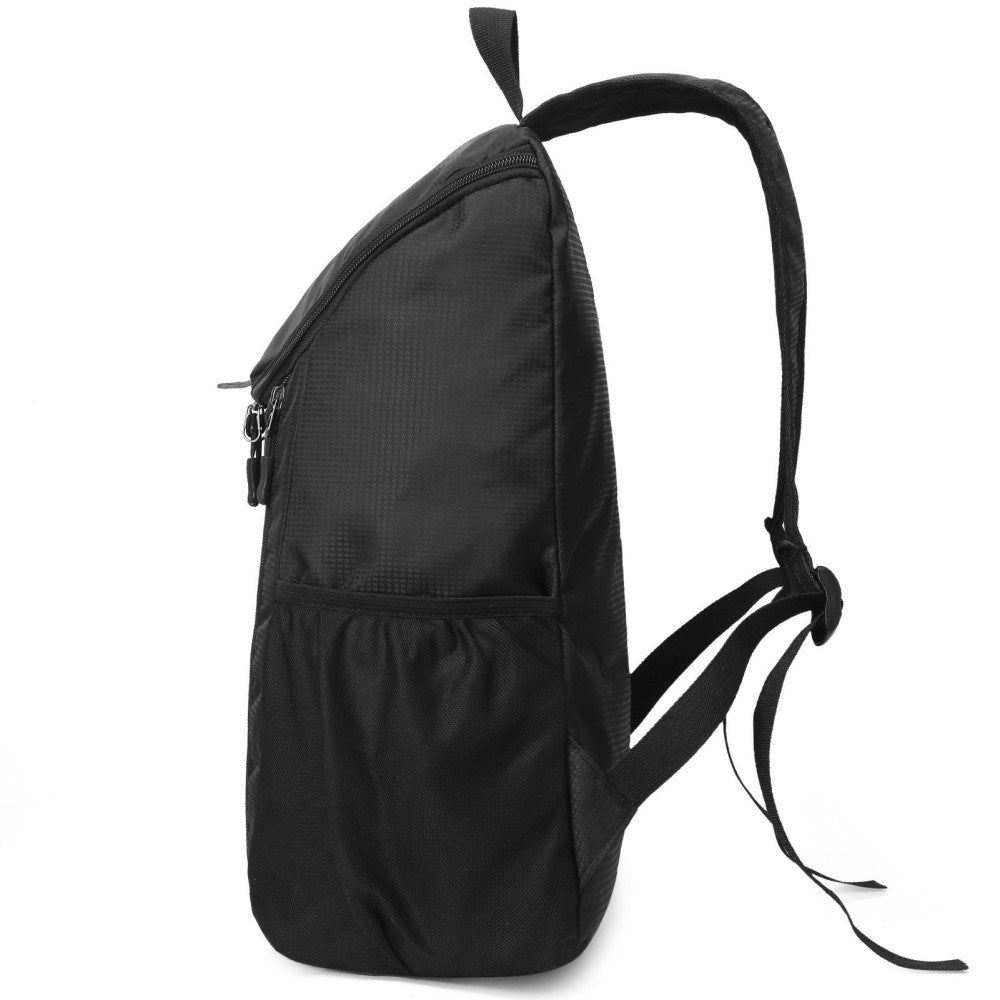 Vannavstøtende 20L Nylon Ryggsekk (42 x 28cm) - Svart