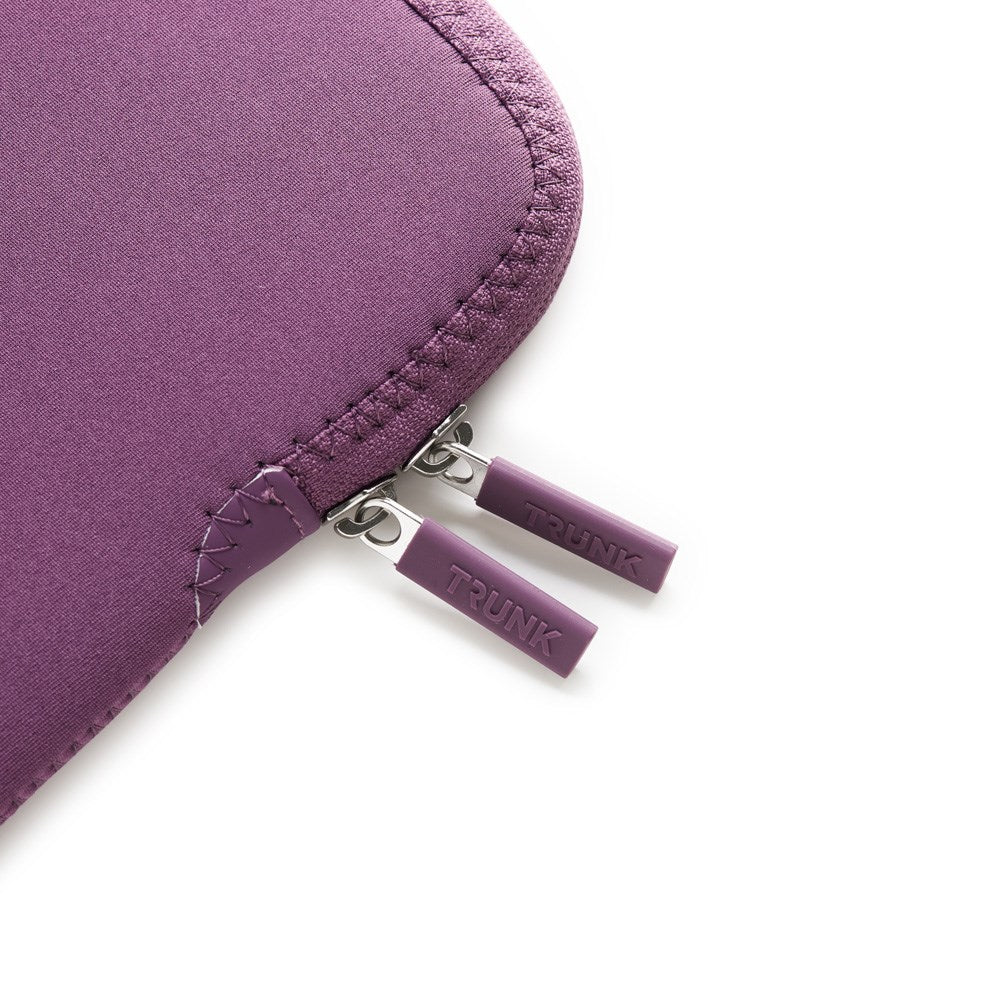 Trunk Neoprene Sleeve for MacBook 15" (34 x 23.5 x 1 cm) - Plump Purple