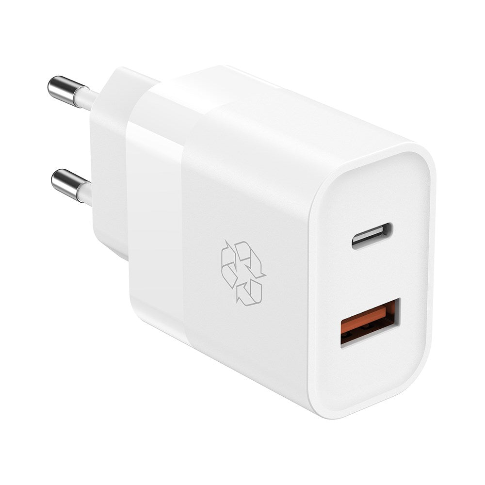 ËSSENTIALS by Upström PD 30W Resirkulert Plast Vegglader med USB-C og USB-A - Hvit